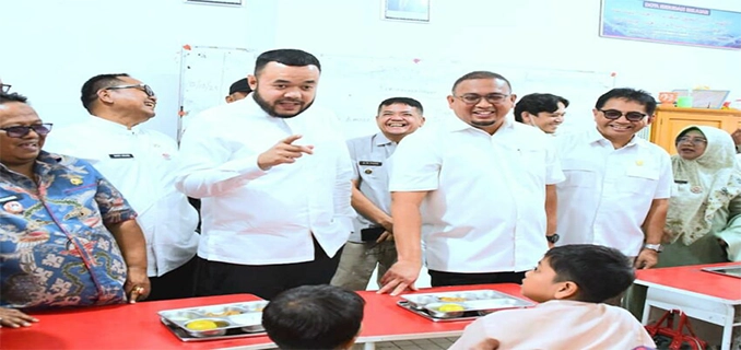 Dapur MBG Bengkulu SPPG Terbaik Andre Rosiade Turut Tinjau
