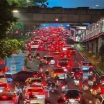 Lalin Sudirman-Gatot Subroto Jakarta Macet Parah Malam Ini