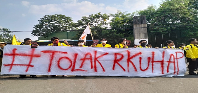 RUU KUHAP Dinilai Bermasalah Mahasiswa UI Bergerak ke DPR
