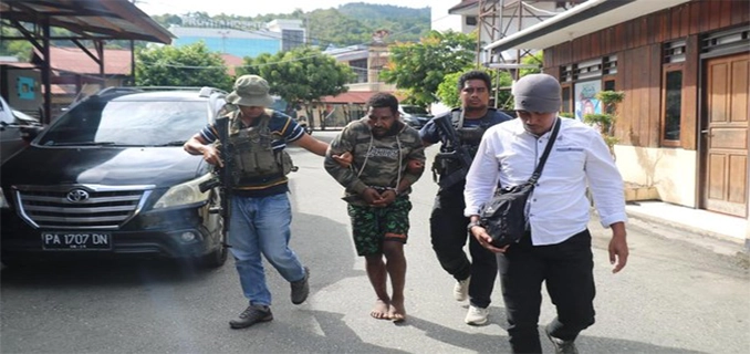 Satgas Cartenz Tangkap KKB Pelaku Tewas Nakes Buron 4 Tahun