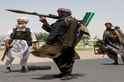 Afghanistan vs Pakistan Baku Tembak Sengit Pecah di Perbatasan