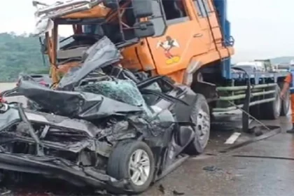 Kecelakaan Beruntun di Tol Cipularang 1 Orang Tewas 5 Luka-luka