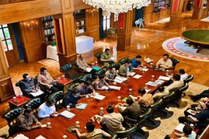 Rapat Menteri di Hambalang Prabowo Minta Penanganan Bencana