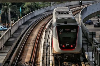 Tahun Baru MRT LRT & Transjakarta Layanan Hingga Jam 2 Pagi