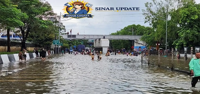 Gunung Sahari Jakarta Pusat Banjir Kendaraan Lumpuh Total