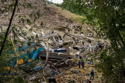 Longsor TPA Filipina Tewaskan 3 Orang Puluhan Pekerja Terjebak