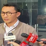 Barbuk OTT Bea Cukai Dolar AS & Logam Mulia 5.3 Kg